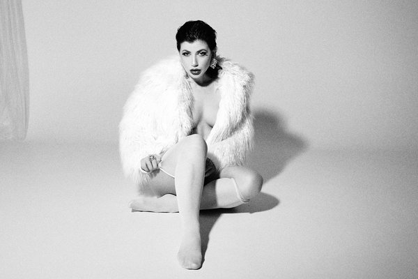 Guide Pratique pour Choisir des Vêtements Éco-Responsables avec Élégance et Confiance